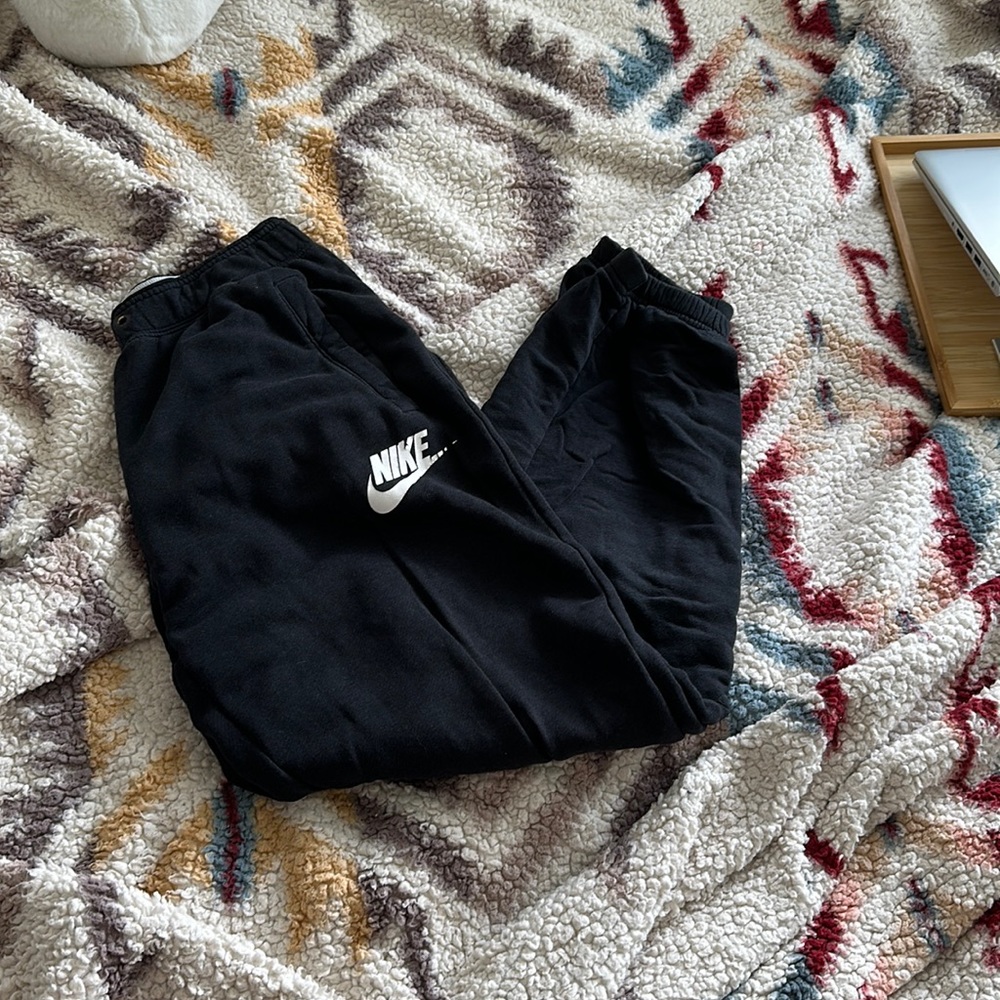 Nike Sweatpants